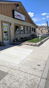 Ruby Mountain Pawn 03