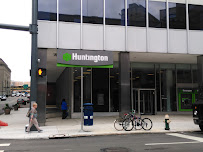 Huntington Bank 04