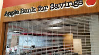 Apple Bank 03