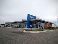 Think Bank 02