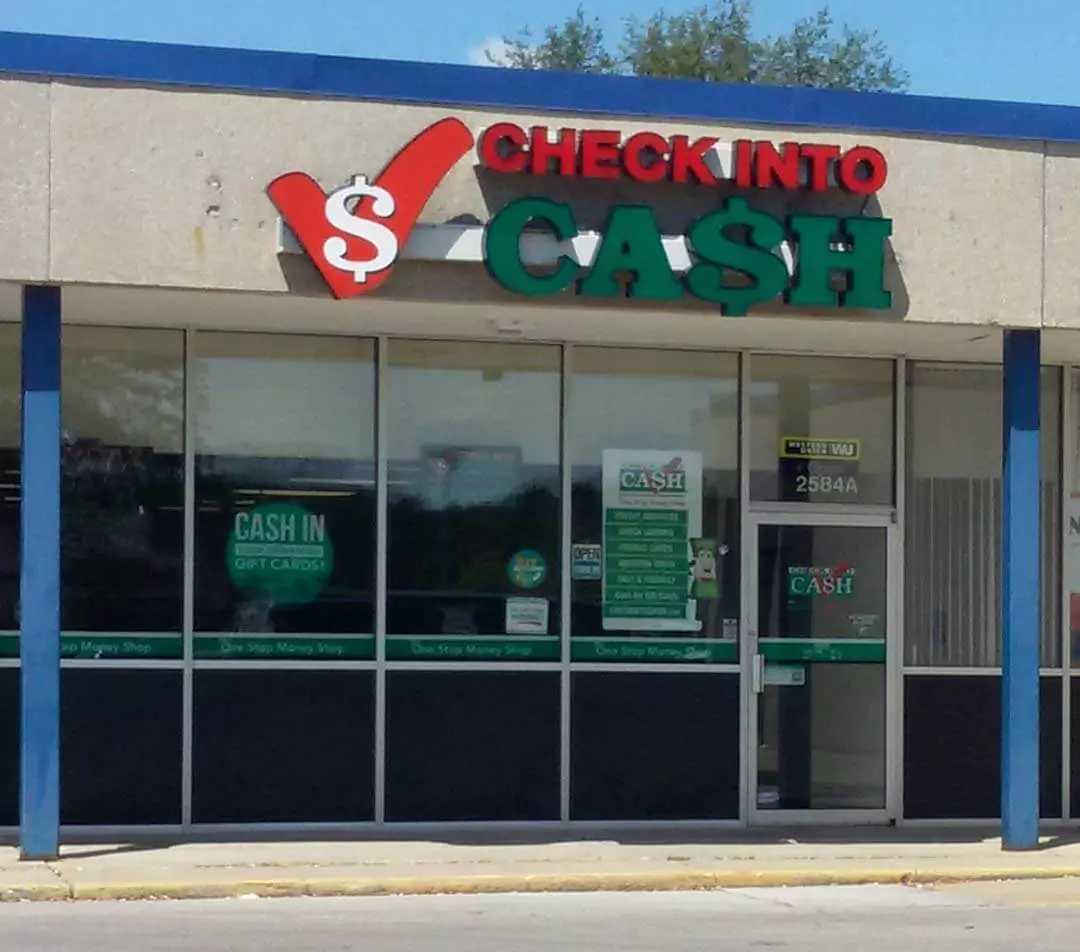 Check Into Cash 01