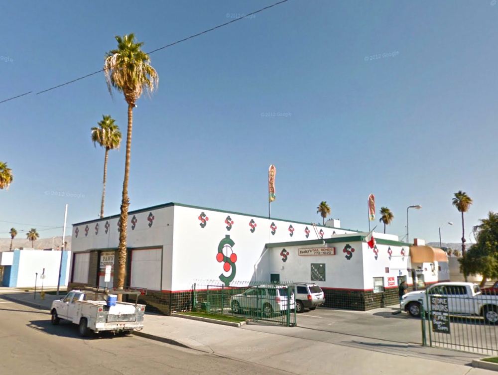 Rocky's Pawn Shop 01