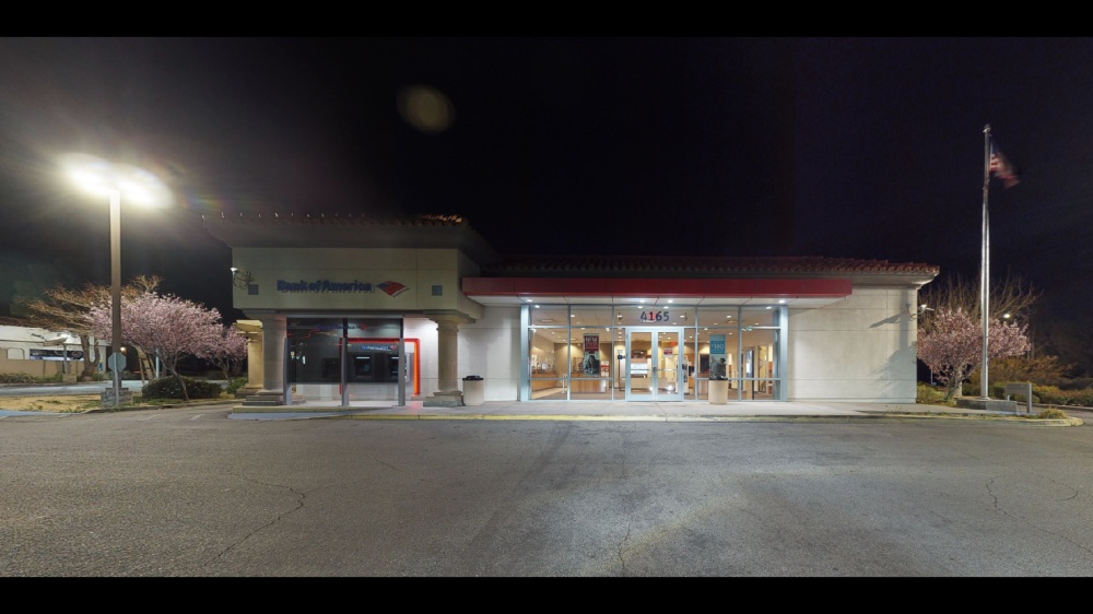 Bank of America (with Drive-thru ATM) 01