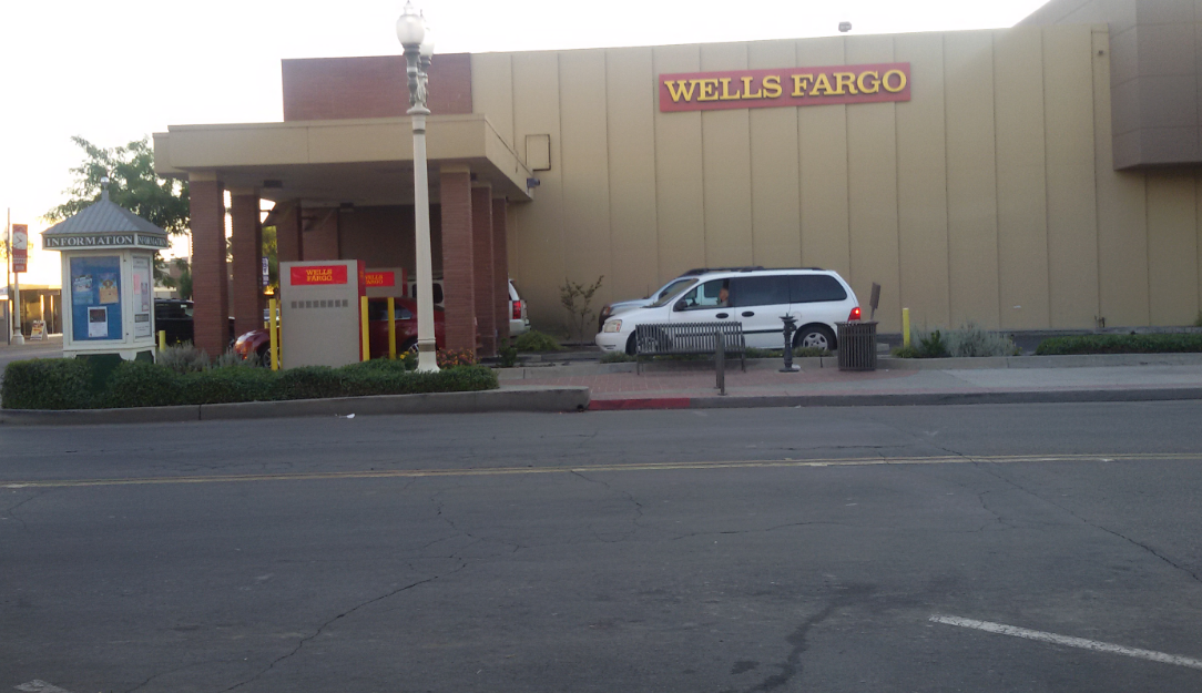 Wells Fargo Bank 01