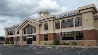 D.L. Evans Bank 01