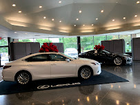 Johnson Lexus of Raleigh 03