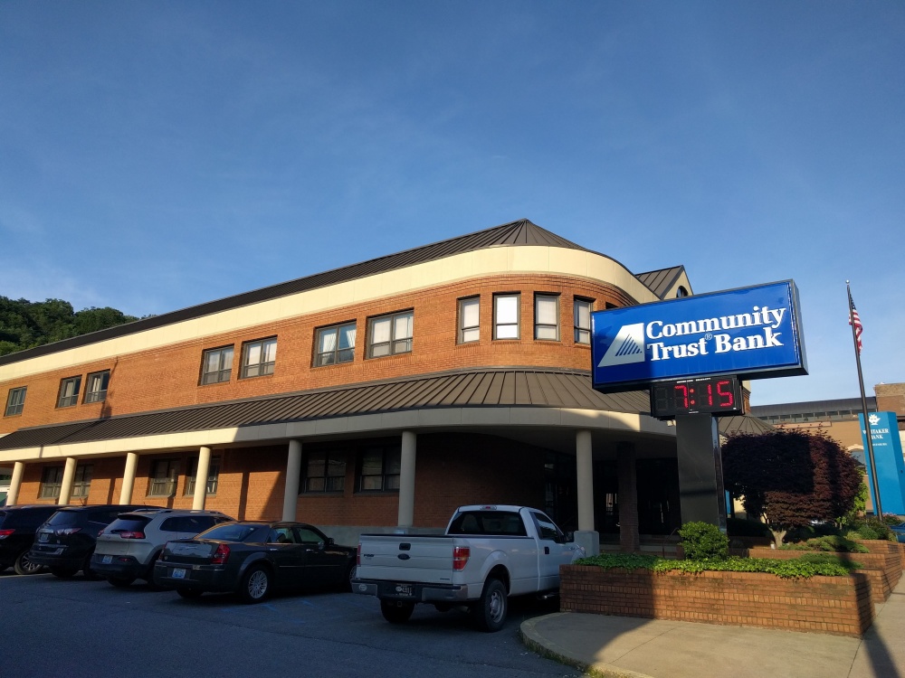 Community Trust Bank 01