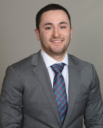 Julian Hernandez at Raveis Mortgage 01