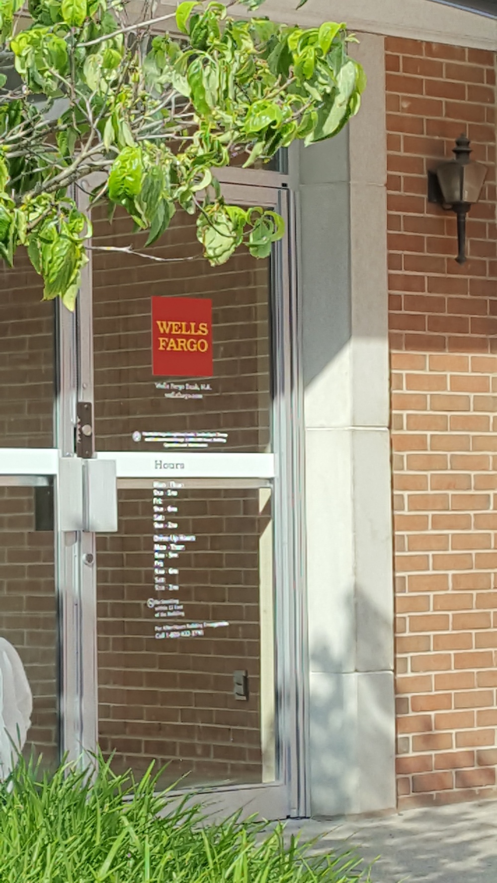 Wells Fargo Bank 01