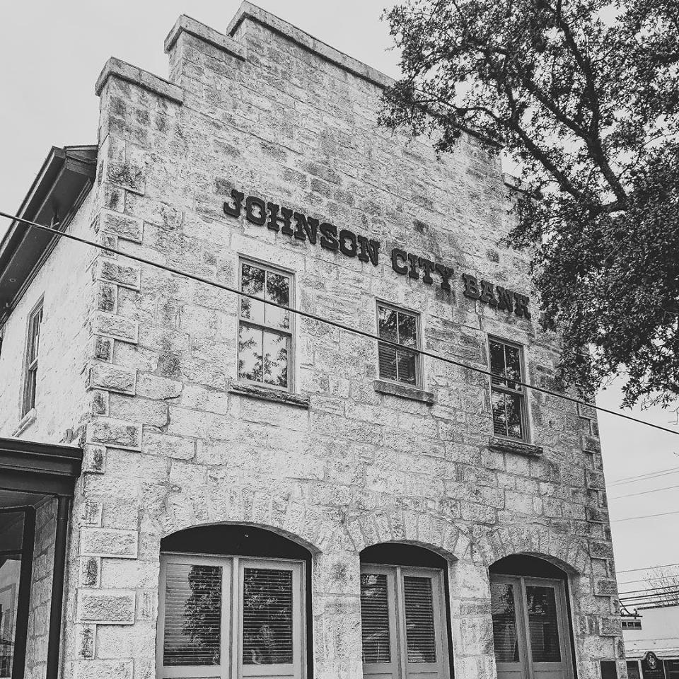 Johnson City Bank 01