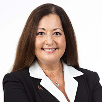 Veronica Mitchell - Mortgage Loan Officer- Guaranty Bank & Trust 02