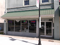 Derrek's Place 01