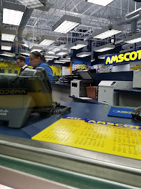 Amscot - The Money Superstore 04