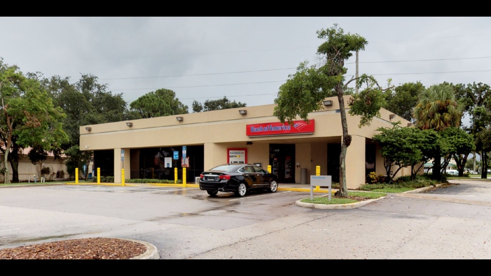 Bank of America (with Drive-thru ATM) 01