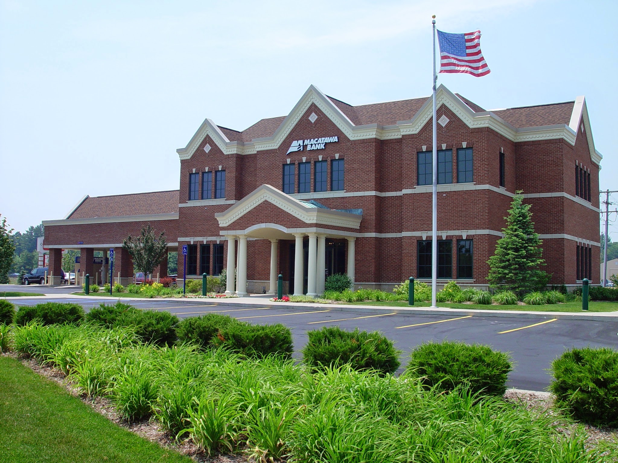 Macatawa Bank 01