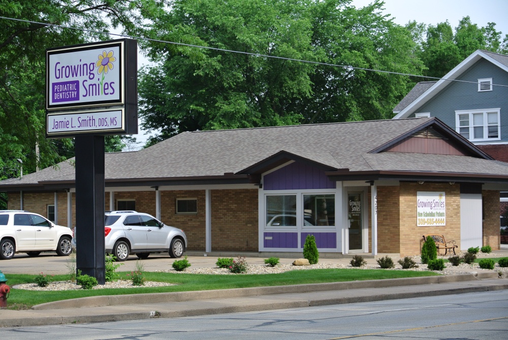 Brimfield Bank 01