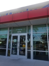 Bank of America (with Drive-thru services) 04