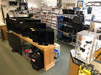 Cashland Pawn Shop 04