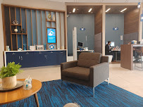 Chase Bank 03
