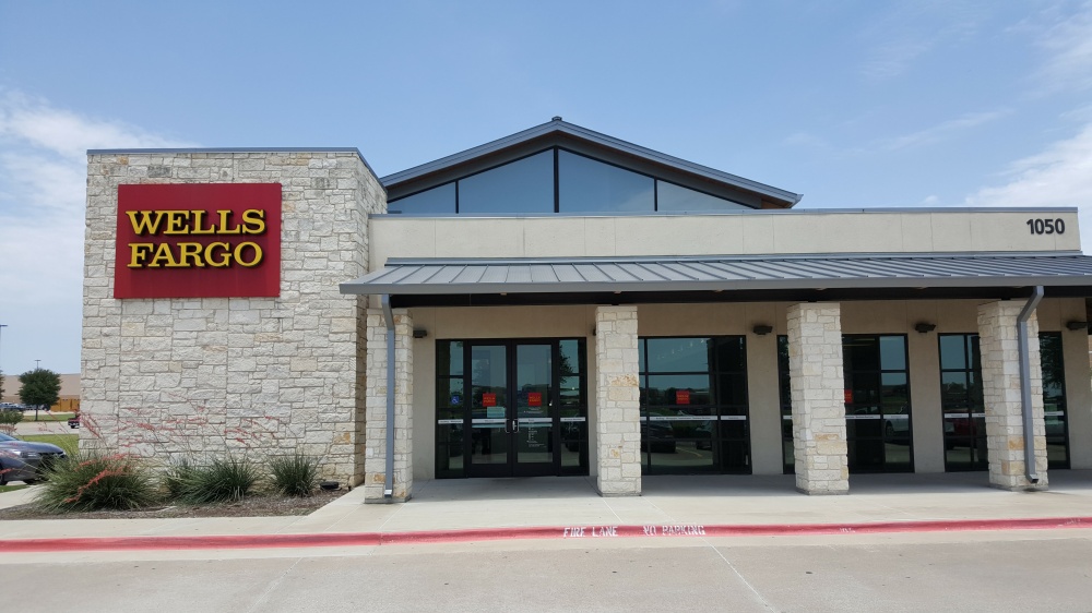 Wells Fargo Bank 01