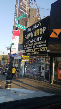 Big Jake's Pawn Shop and Jewelry 01
