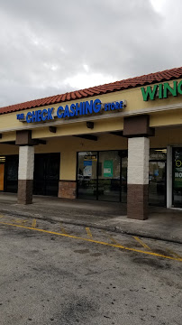 The Check Cashing Store 04