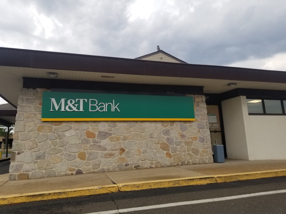 M&T Bank 01