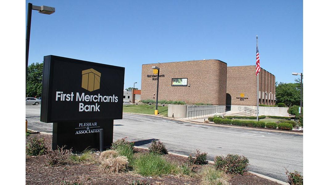 First Merchants Bank 01
