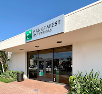 Bank of the West 01