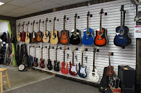 Nick's Pawn Shop 02