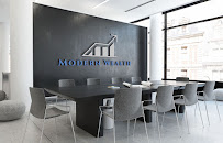 Modern Wealth 01