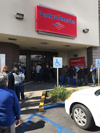 Bank of America (with Drive-thru ATM) 04