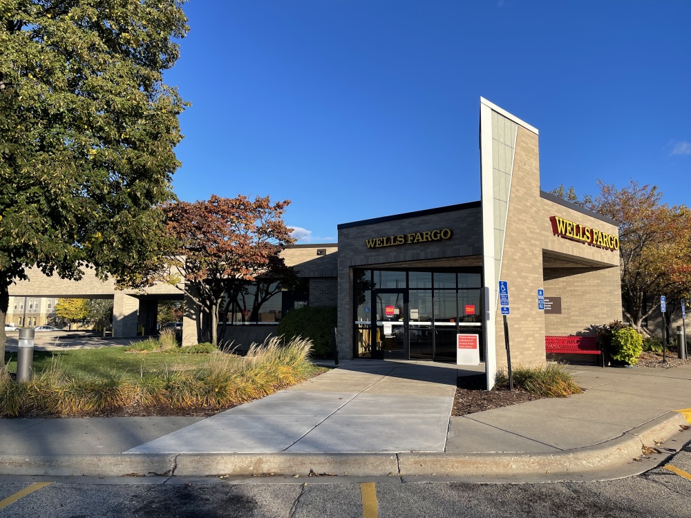 Wells Fargo Bank 01