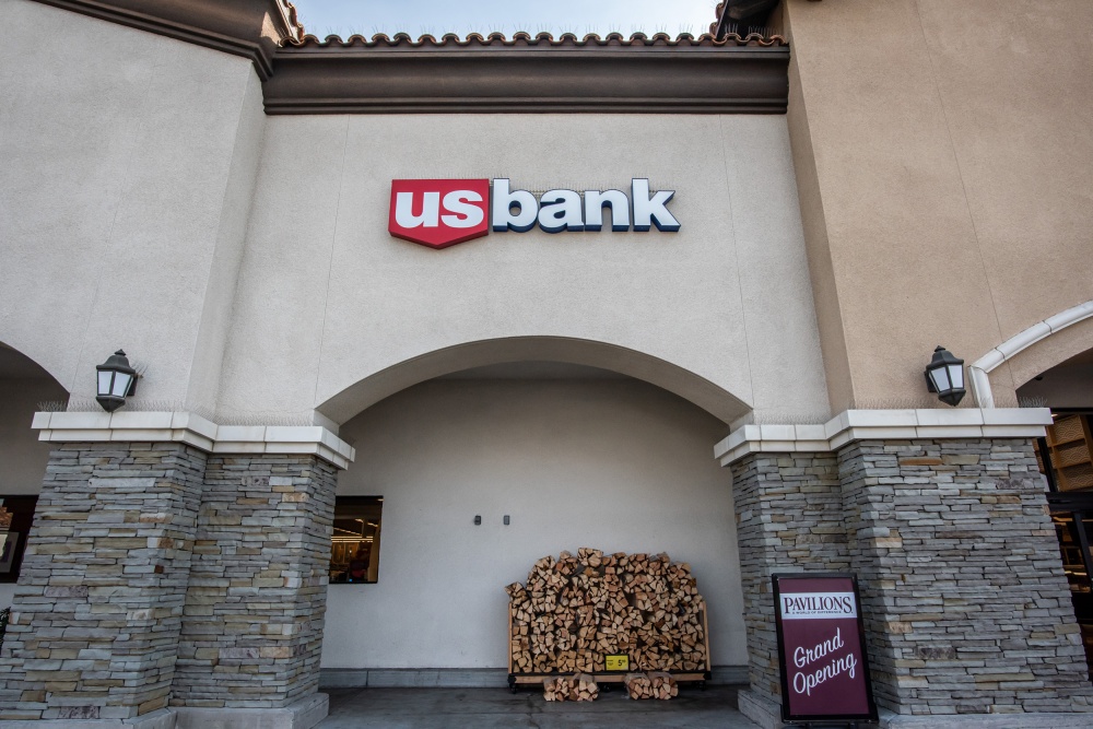 U.S. Bank Branch 01