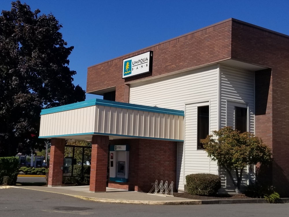 Umpqua Bank 01