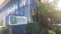 Umpqua Bank 02