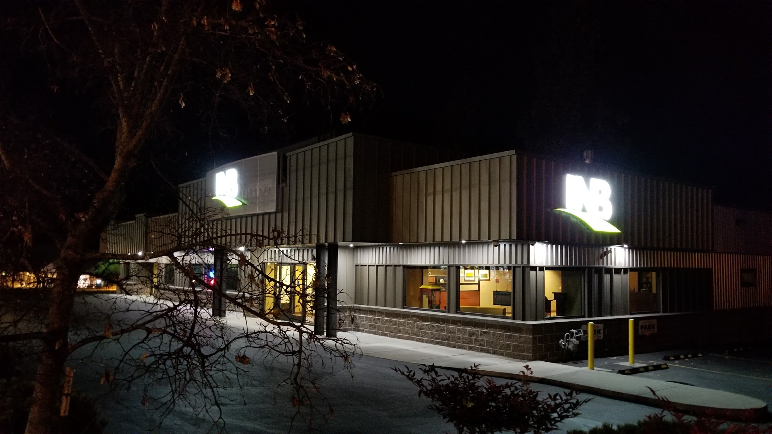 First Interstate Bank 01