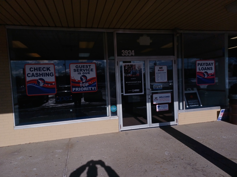 Liberty Tax & Loans 01