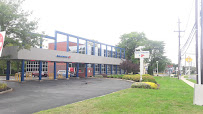 Bank of America (with Drive-thru ATM) 04