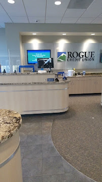 Rogue Credit Union 04