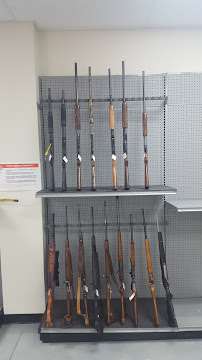 Godfather Pawn Jewelry & Gun 10% Loans 04