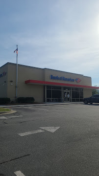Bank of America (with Drive-thru services) 04