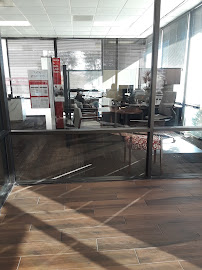 Bank of America (with Drive-thru ATM) 03