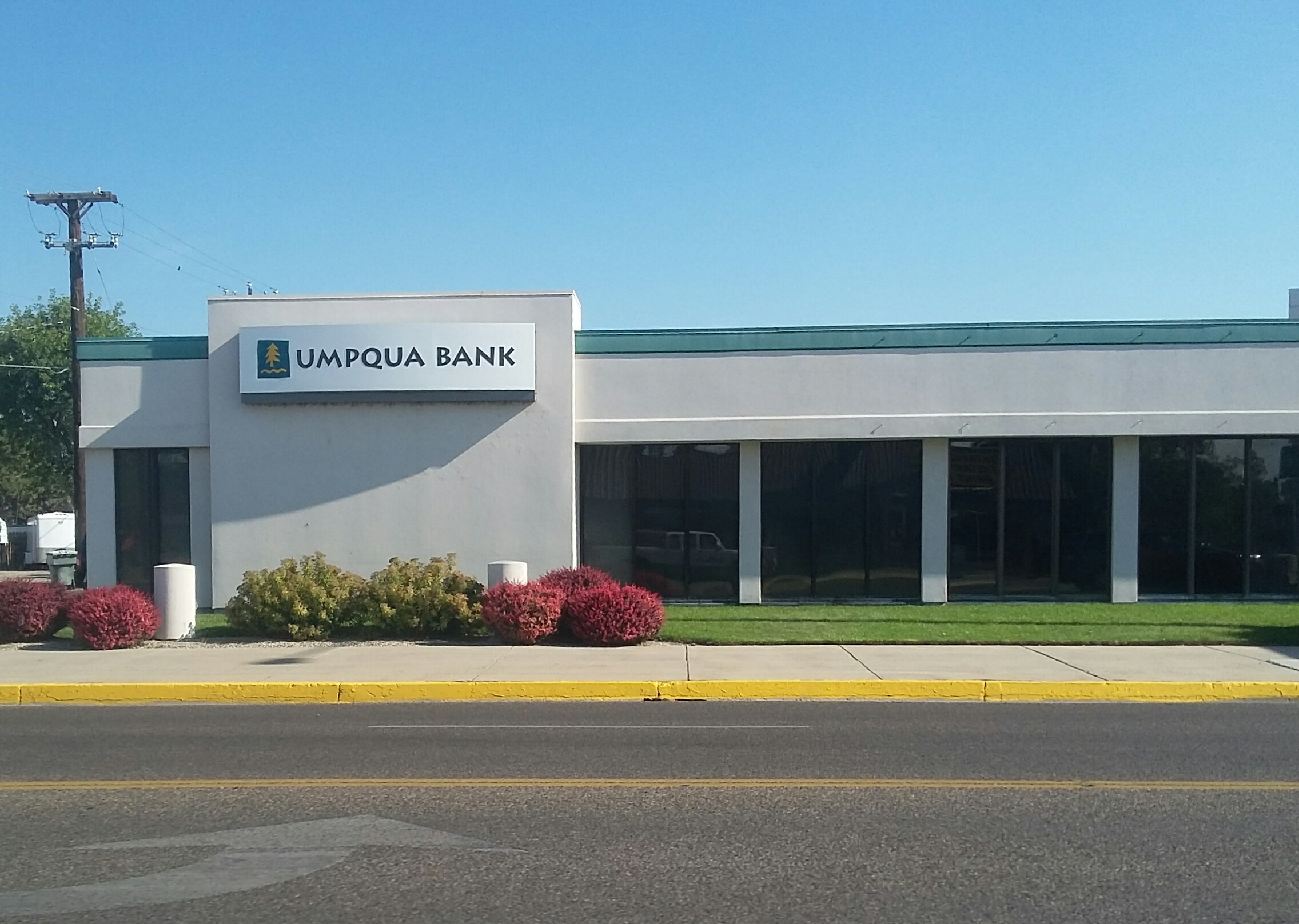 Umpqua Bank 01