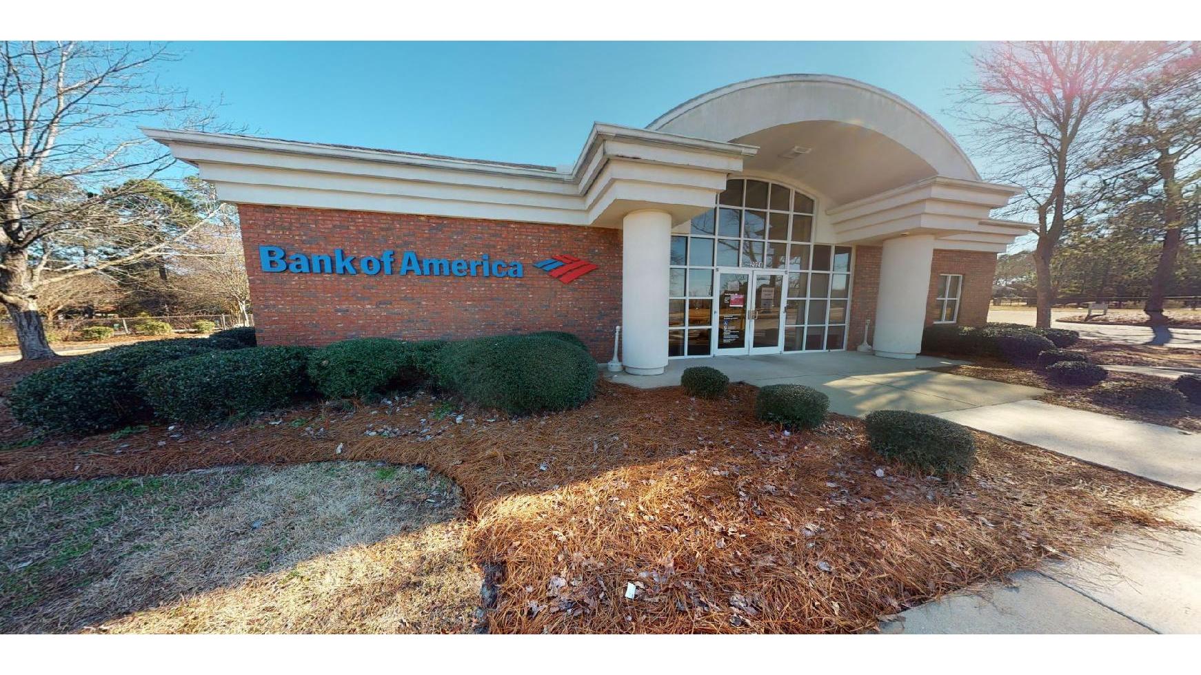 Bank of America (with Drive-thru ATM) 01