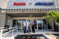 US Pawn Jewelry Across Hard Rock 01