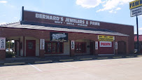 Bernard's Jewelers and Pawn 02