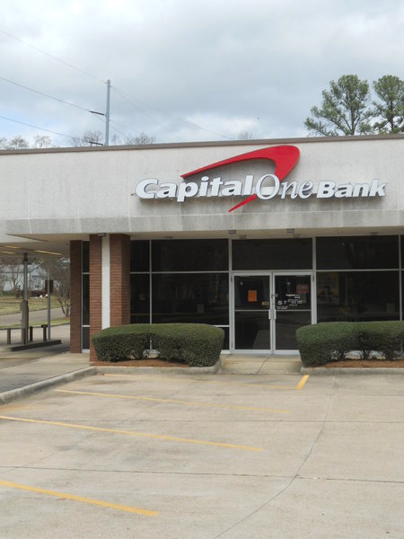 Capital One Bank 01