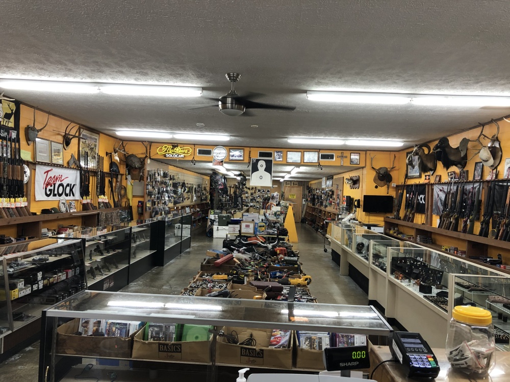 Broken Bow Pawn & Gun 01