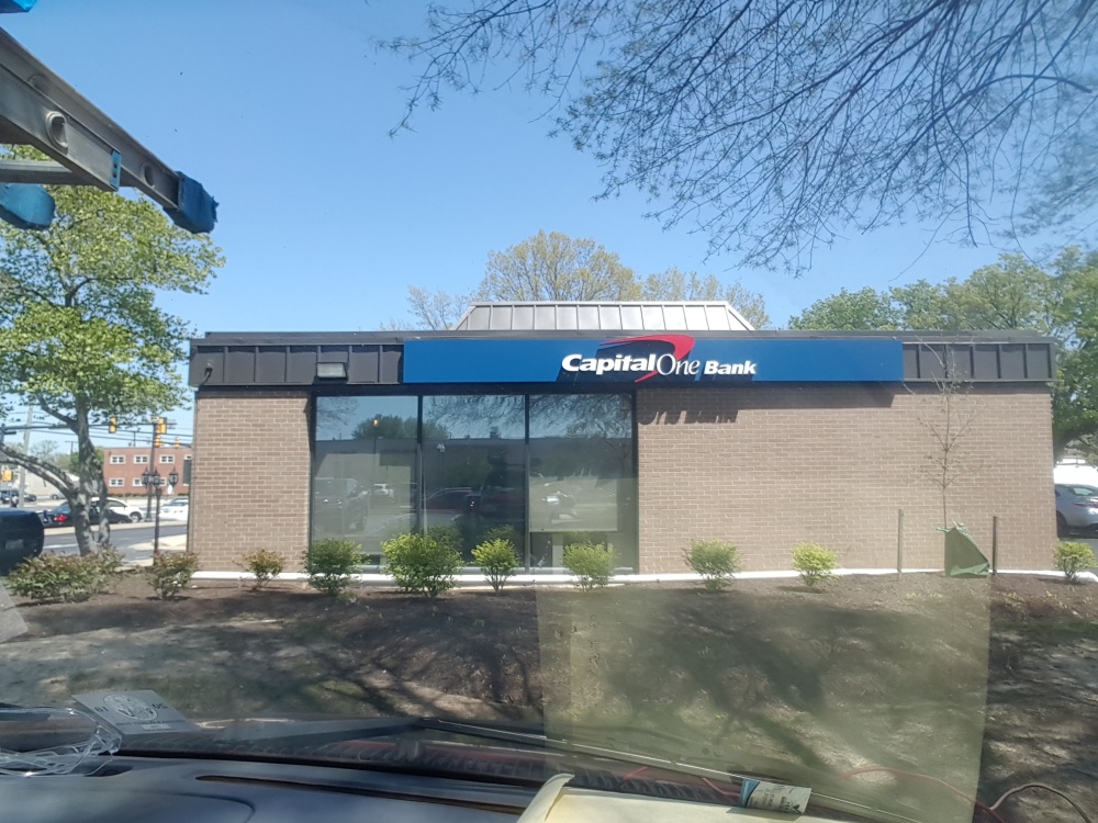 Capital One Bank 01